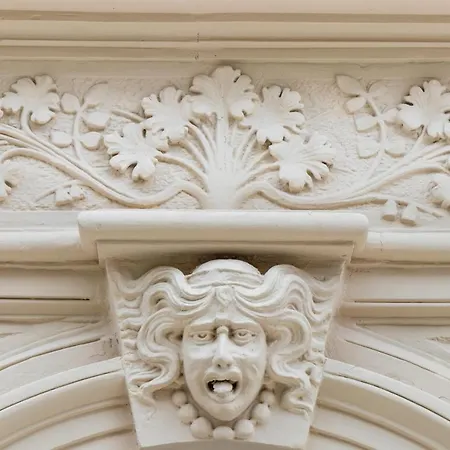 Lior Nocleg ze śniadaniem *